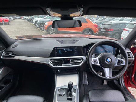 2019 BMW 3 Series - thumbnail 14