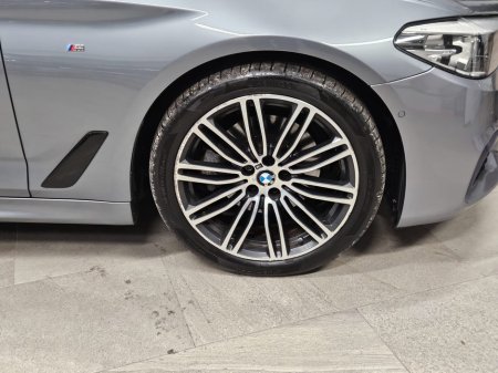 2019 BMW 5 Series 520d xDrive M Sport Auto €27,950 thumbnail