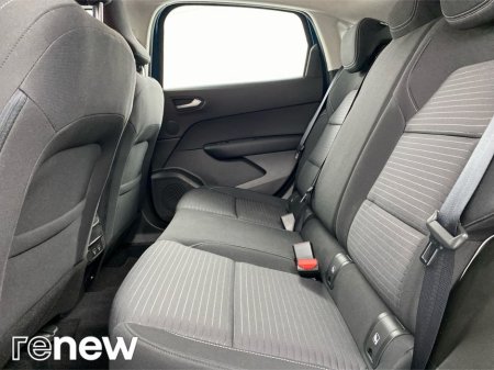 2024 Renault Arkana TCe 140 Auto Evolution €24,245 thumbnail