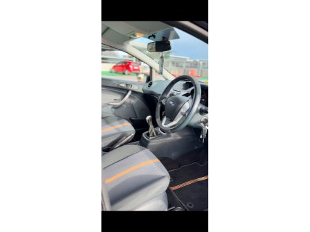 2011 Ford Fiesta 1.25 60 PS Colourline €6,500 thumbnail