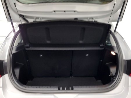 2025 Hyundai i20 i20 Deluxe Plus From €82 per week €22,975 thumbnail