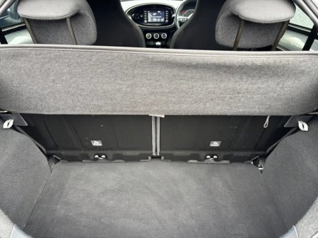 2022 Toyota Aygo 1.0 VVT-i x-play Smartphone €13,900 thumbnail