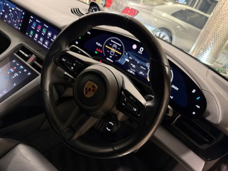 2021 Porsche Taycan 4S=HUGE SPEC//LOW MILES//D REG=FULL PORSCHE SERVICE HISTORY=TAILORED FINANCE PACKAGES AVAILABLE=TRADE IN'S WELCOME €57,995 thumbnail