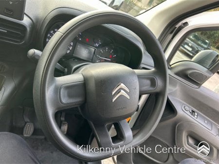 2022 Citroen Berlingo - thumbnail 16