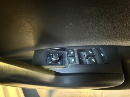 2019 Volkswagen Polo - thumbnail 20