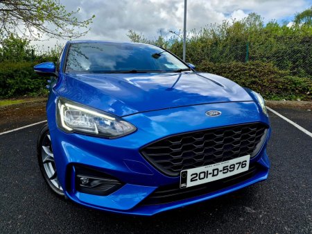 2020 Ford Focus - thumbnail 6