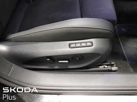 2025 Skoda Superb - thumbnail 27