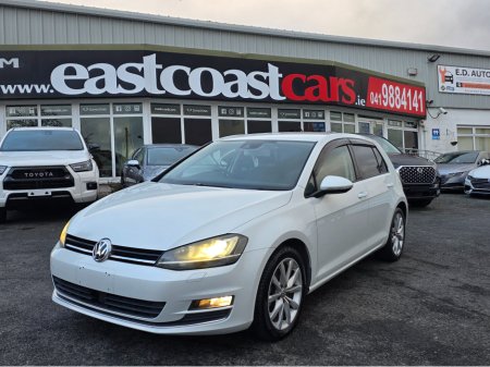 2015 Volkswagen Golf 1.4 HIGHLINE EDITION ALCANTARA SEATS REVERSING CAMERA - SIMI DEALER - LOW ROAD TAX BAND