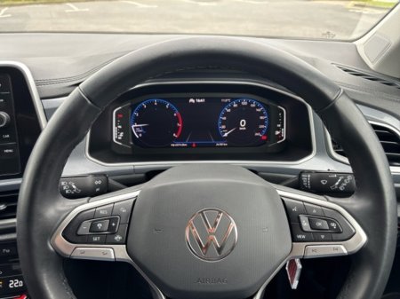 2024 Volkswagen T-Roc - thumbnail 15