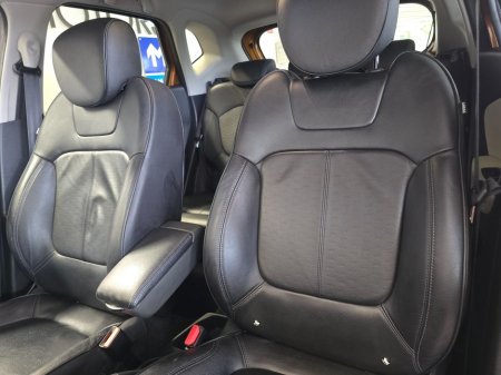 2018 Renault Captur - thumbnail 9