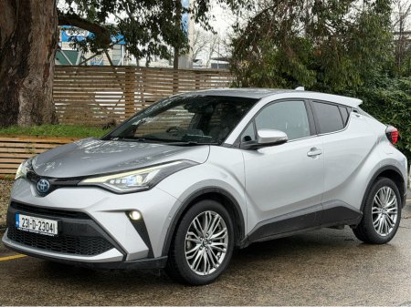 2023 Toyota C-HR HYBRID..Keyless Entry..Apple CarPlay €22,750 thumbnail