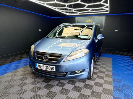 2009 Honda FR-V - thumbnail 5