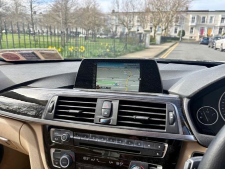 2016 BMW 3 Series - thumbnail 8