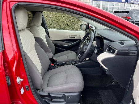 2021 Toyota Corolla - thumbnail 11