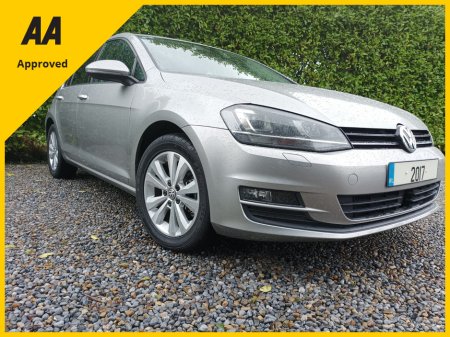 2017 Volkswagen Golf 1.2 TSI COMFORTLINE PLUS COMPREHENSIVE SERVICE HISTORY (9 STAMPS) ONLY 74,146kms FACTORY IMMOBILISER PUSH BUTTON START PROXIMITY KEY MULTI-FUNCTION STEERING WHEEL ALLOY WHEELS NCT ROADTAX €17,695 thumbnail