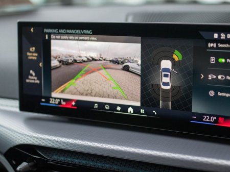 2026 BMW 3 Series 330e M Sport Pro €66,495 thumbnail