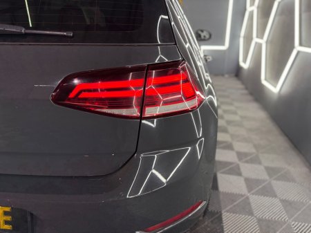 2019 Volkswagen Golf - thumbnail 13