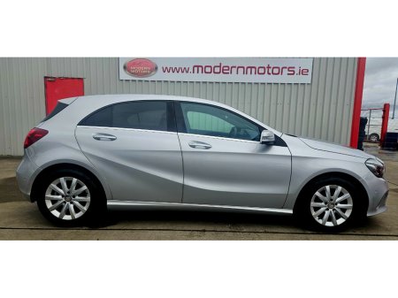 2016 Mercedes-Benz A Class - thumbnail 5