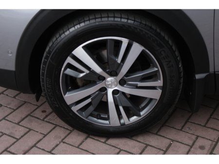 2022 Peugeot 5008 - thumbnail 26