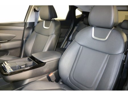 2025 Hyundai Tucson PHEV PLATINUM 1.6L PETROL AUTOMATIC SUV thumbnail