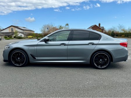 2017 BMW 5 Series - photo 5