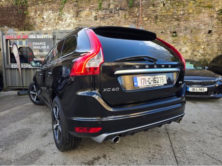 2017 Volvo XC60 - thumbnail 10