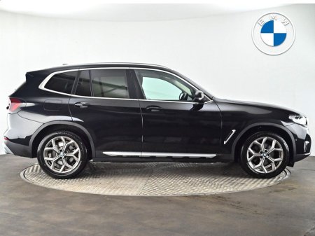 2022 BMW X3 xDrive20d xLine €46,900 thumbnail