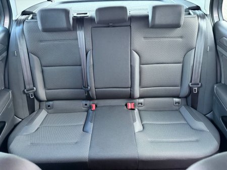 2019 Volkswagen Golf - thumbnail 12