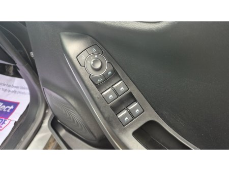 2023 Ford Puma - thumbnail 17