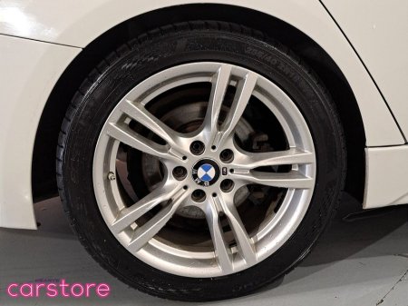 2017 BMW 3 Series - thumbnail 14