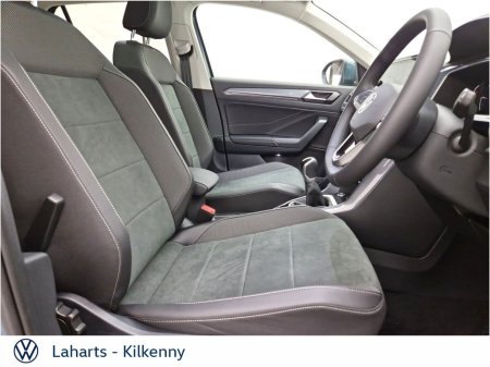 2025 Volkswagen T-Roc STYLE 75 PLUS 2.0TDI 116HP €40,950 thumbnail