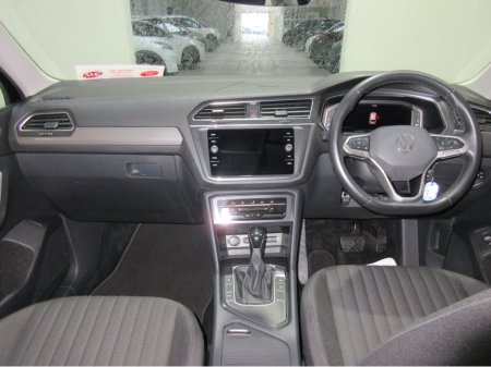 2022 Volkswagen Tiguan Allspace A7 LIFE 2.0 TDI D7F 150 AUTO - FINANCE & SCRAPPAGE AVAILABLE €39,895 thumbnail