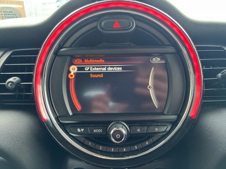 2017 MINI Hatch - thumbnail 15