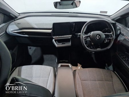 2023 Renault Megane E-Tech EV60 220hp Techno €24,900 thumbnail