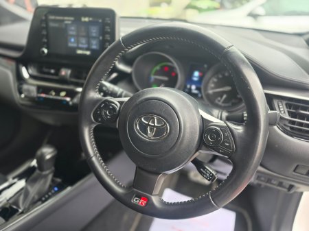 2020 Toyota C-HR - thumbnail 29