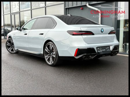 2025 BMW 7 Series M760e xDrive M Sport Pro [Ultimate Pack] €134,995