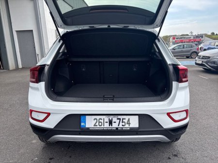 2026 Volkswagen T-Roc - thumbnail 12