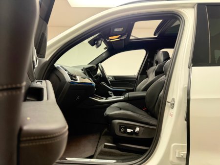 2022 BMW X5 - thumbnail 14