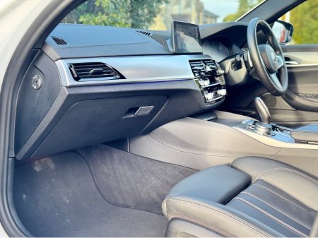 2020 BMW 5 Series G31 520D MSPORT TOURING €35,950 thumbnail