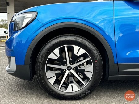 2025 Ford Explorer *DEMO MEGA SALE* SELECT *UP TO 600KLMS RANGE* *77kWh Extended range* €40,850 thumbnail