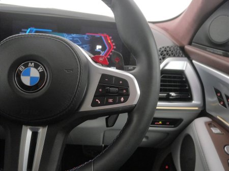 2025 BMW XM - thumbnail 18