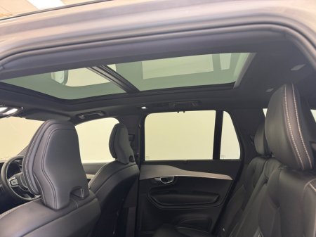 2024 Volvo XC90 - thumbnail 6