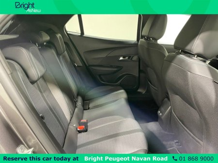 2023 Peugeot 2008 - thumbnail 19