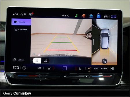 2025 Volkswagen Golf GTE | PAN ROOF | TSi 272BHP | PHEV 19.7 kWh thumbnail