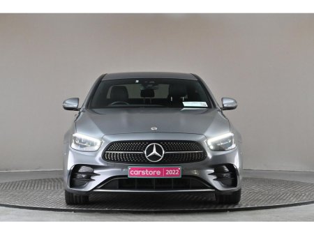 2022 Mercedes-Benz E Class - thumbnail 2