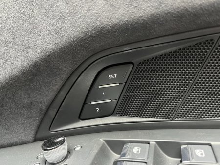 2023 Audi e-tron GT quattro - thumbnail 17