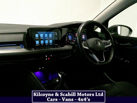 2022 Volkswagen Golf STYLE TDI €27,950 thumbnail