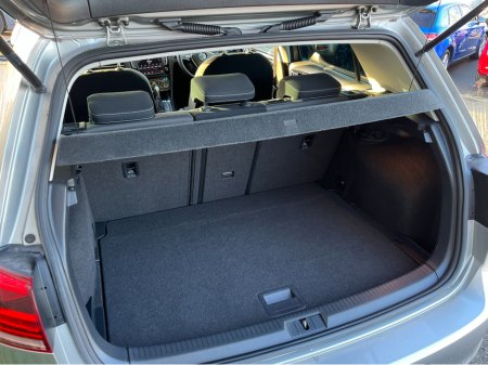 2016 Volkswagen Golf HIGHLINE AUTOMATIC 1.4 PETROL //KEYLESS ENTRY//REVERSE CAMERA//BLIND SPOT WARNING//ADAPTIVE CRUISE CONTROL// €15,950 thumbnail