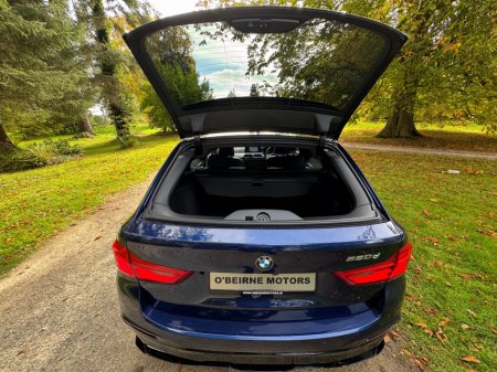 2019 BMW 5 Series - thumbnail 19