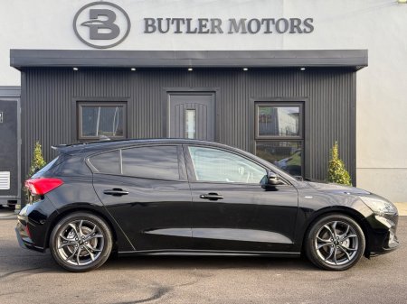 2019 Ford Focus - thumbnail 8